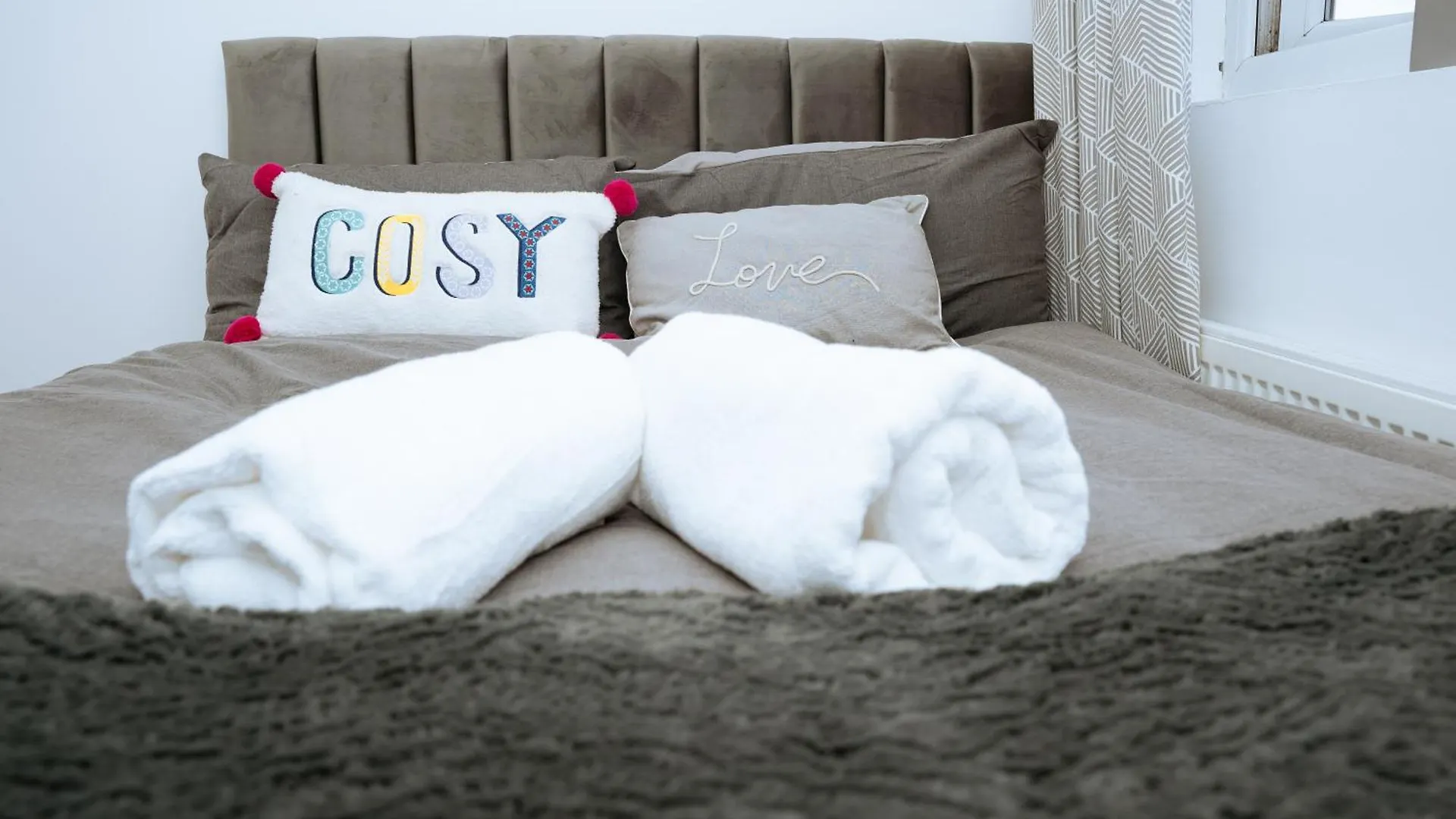 Great Home Away From Home In Leeds Close To City Apartment