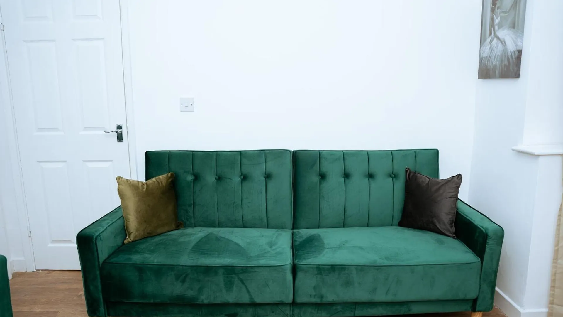 Great Home Away From Home In Leeds Close To City
